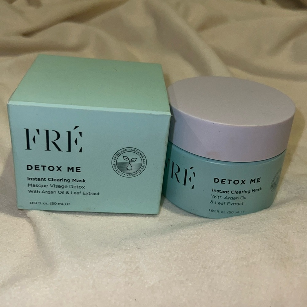 Fre Detox Me Instant Clearing Mask